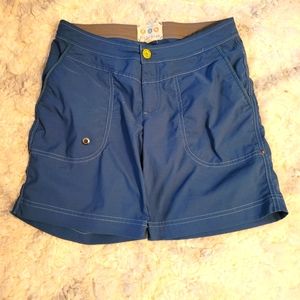 Title Nine adjustable hiking shorts